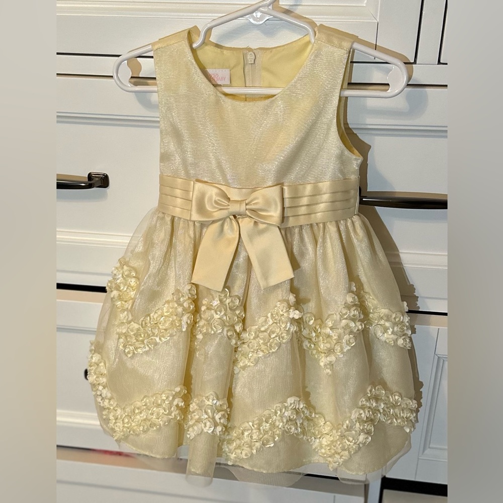 BONNIE BABY PALE YELLOW RUFFLE BOW DRESS WITH BLOOMERS SIZE 18 MONTHS
